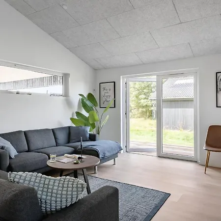 Gorgeous In With Wifi Holiday home