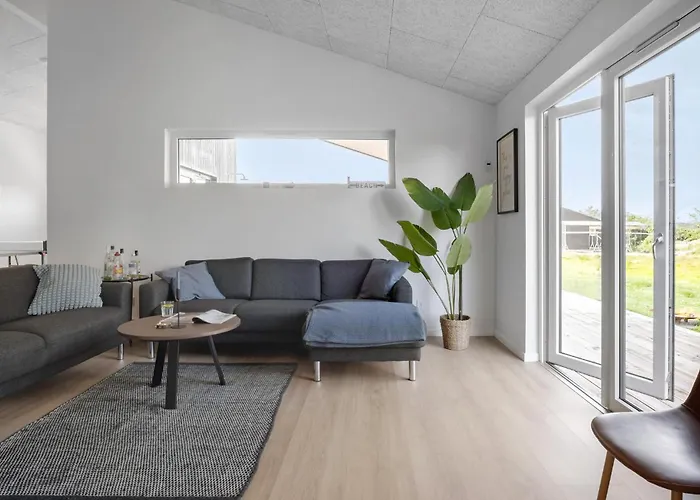 Holiday home Gorgeous In With Wifi Saltum